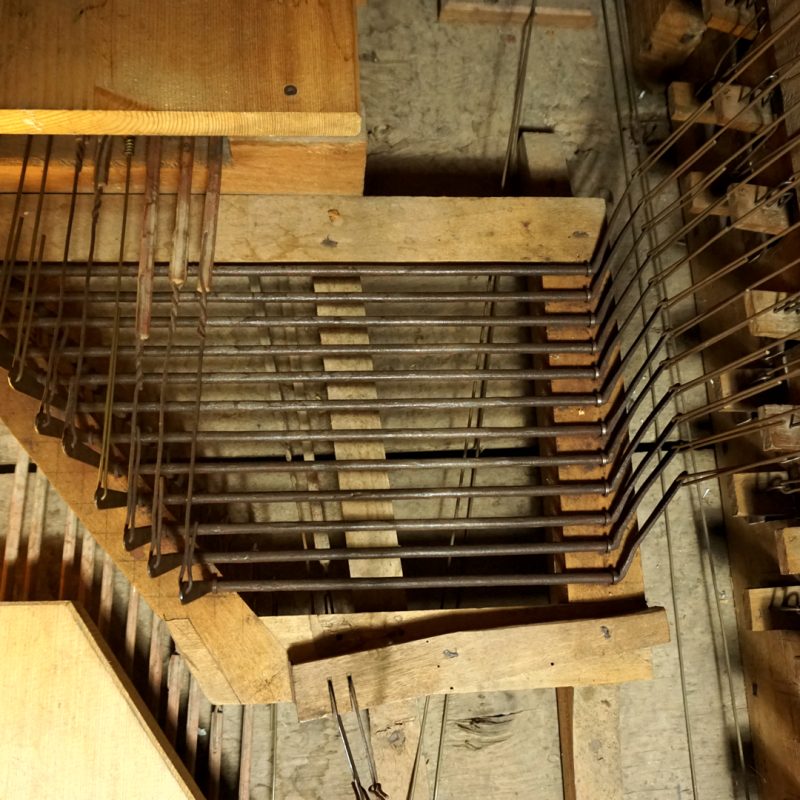 Biroldi organ: detail of the internal mechanics placed on the floor of the instrument