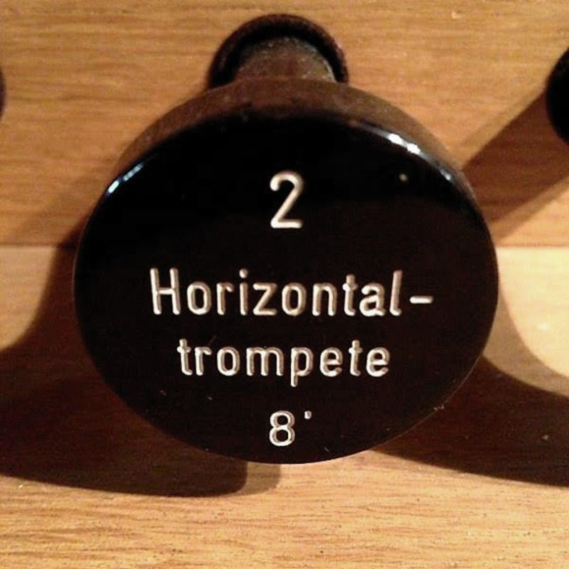 Nenninger organ: Horizontal trompete stop