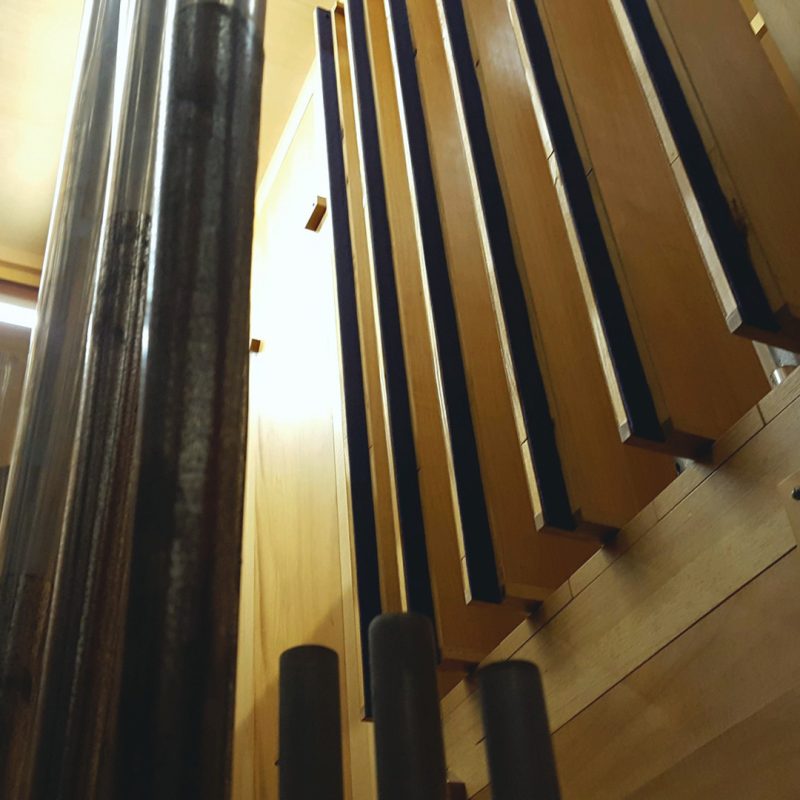 Nenninger organ: details of the jealousies of the swellbox