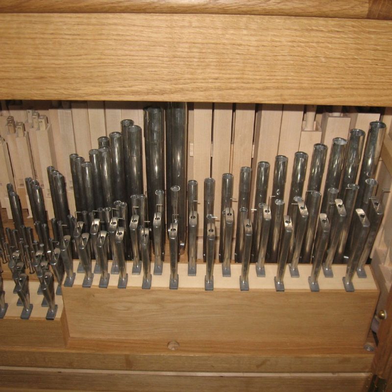 Truhenorgel Kaufmann: the Regale 8 pipes